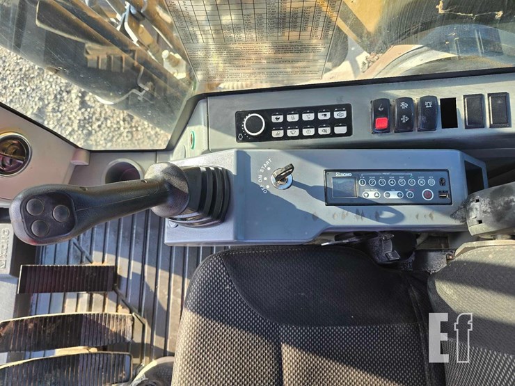 2022-xcmg-xe210u-image-16