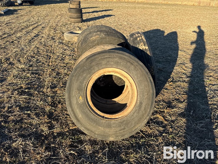 10r20-tires-&-rims-image-8