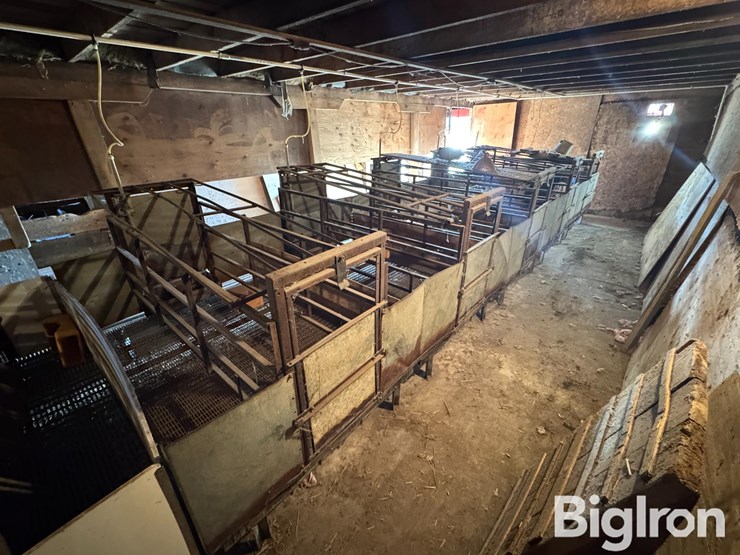 complete-farrowing-crates-image-2