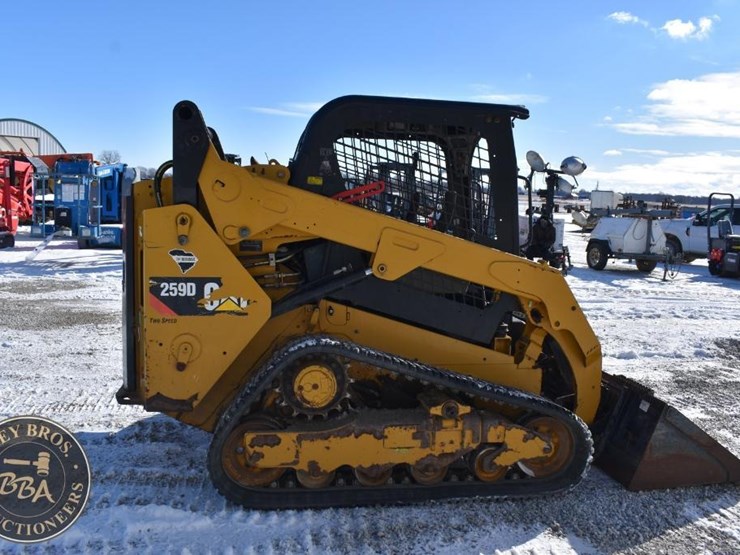 2019-caterpillar-259d-image-16