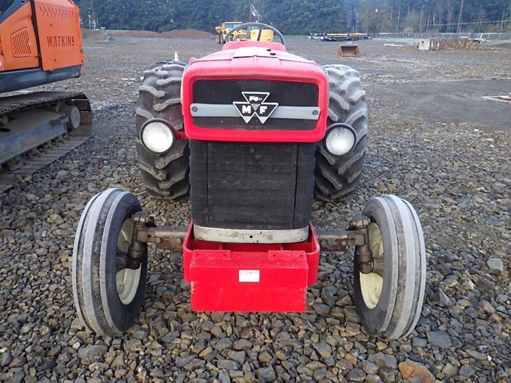 massey-ferguson-tractor-image-2