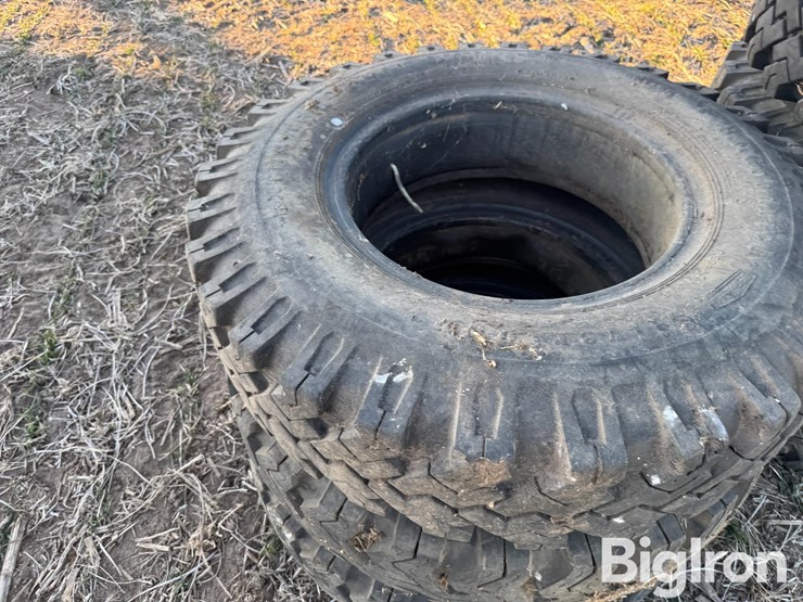 9.00-20-tires-image-12