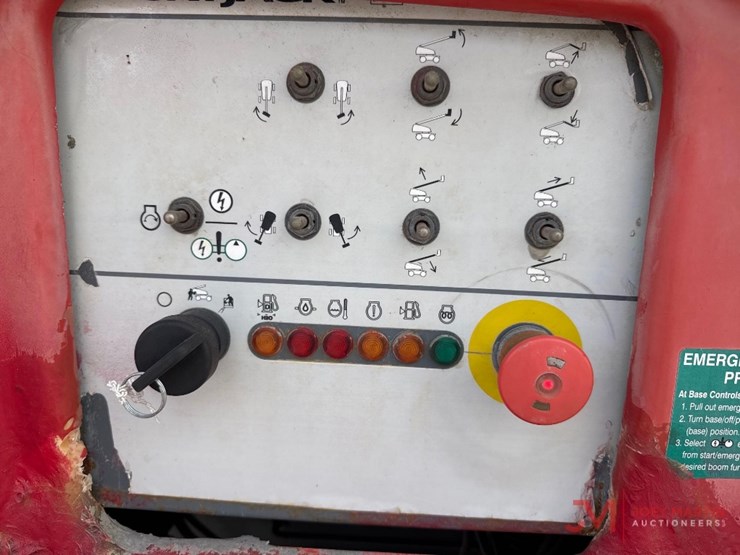 2018-skyjack-sj66t-image-22