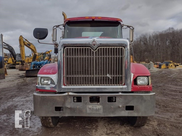 2006-international-paystar-5900-image-2