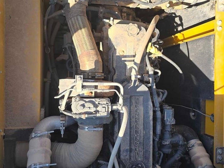 2022-xcmg-xe210u-image-29