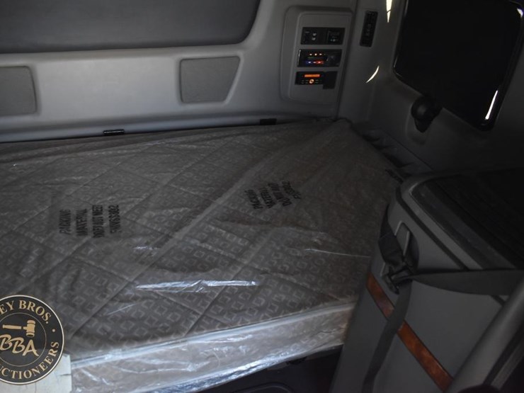 2019-international-lt-image-48