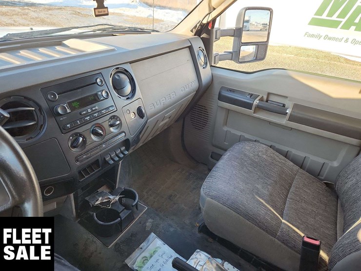 2008-ford-f550-image-21