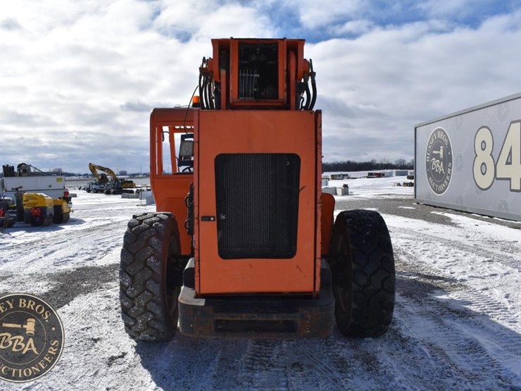 2017-sky-trak-10054-image-8