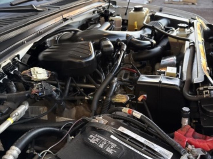 2009-ford-f350-image-24