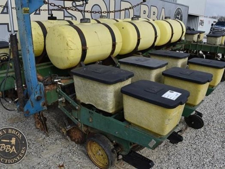 1984-john-deere-7000-image-14