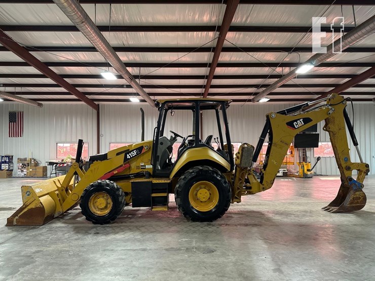 2017-caterpillar-415f2-image-3