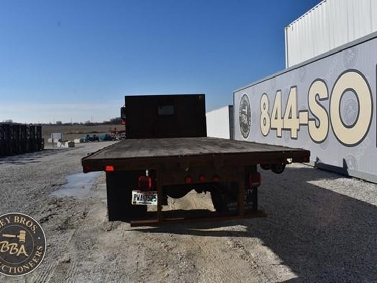 2007-international-durastar-4300-image-6