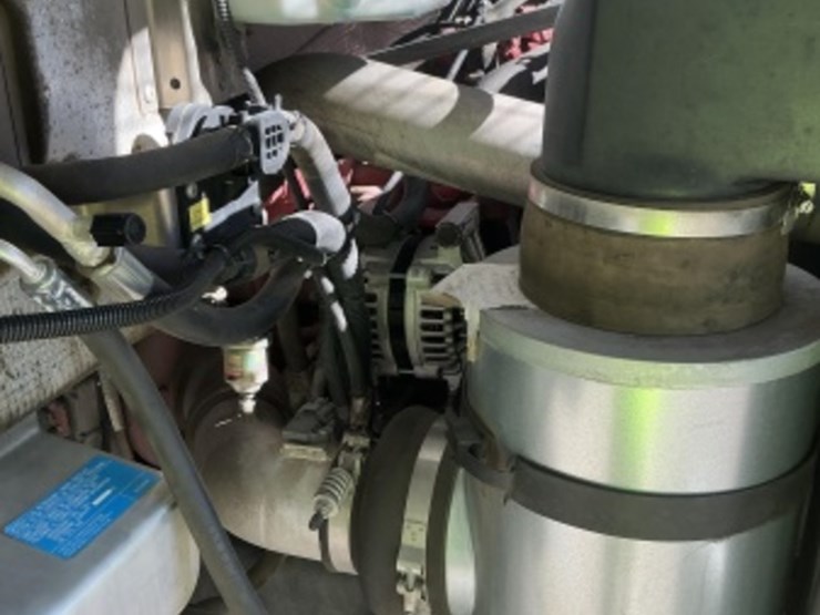 2018-freightliner-mt55-image-15