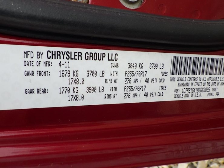 2011-dodge-ram-1500-image-29