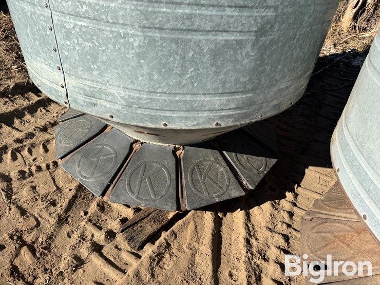 big-husky-hog-feeders-image-14