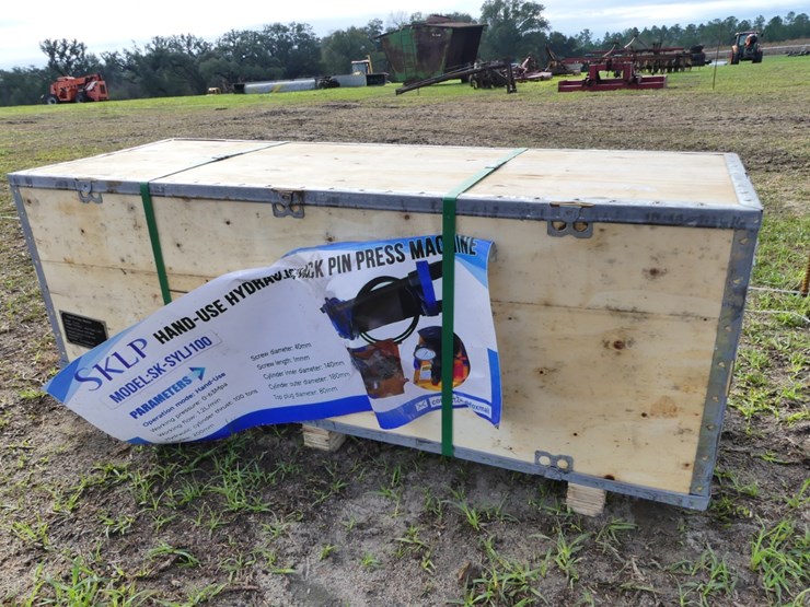 sklp-sk-sylj100-hand-use-hydraulic-track-pin-press-machine-image-1