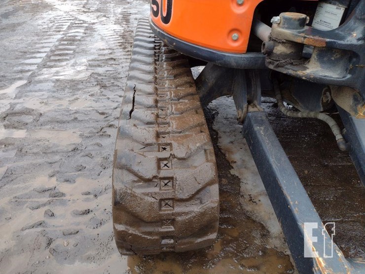 2014-hitachi-zx35u-image-42