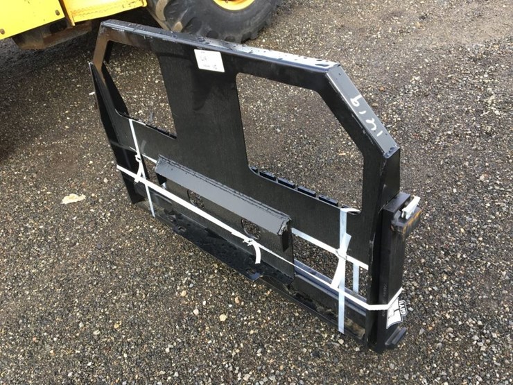 unused-giyi-forks-&-carriage,-image-1