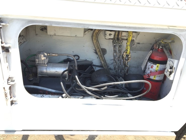 2018-dodge-ram-5500-image-14