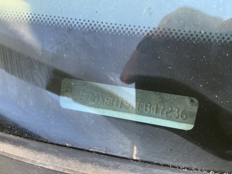 2014-ford-f550-image-19