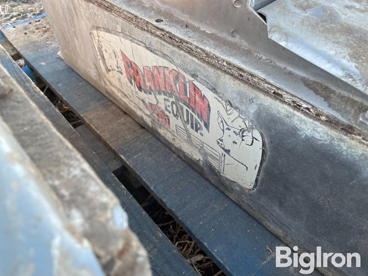 franklin-hog-waterers-image-18