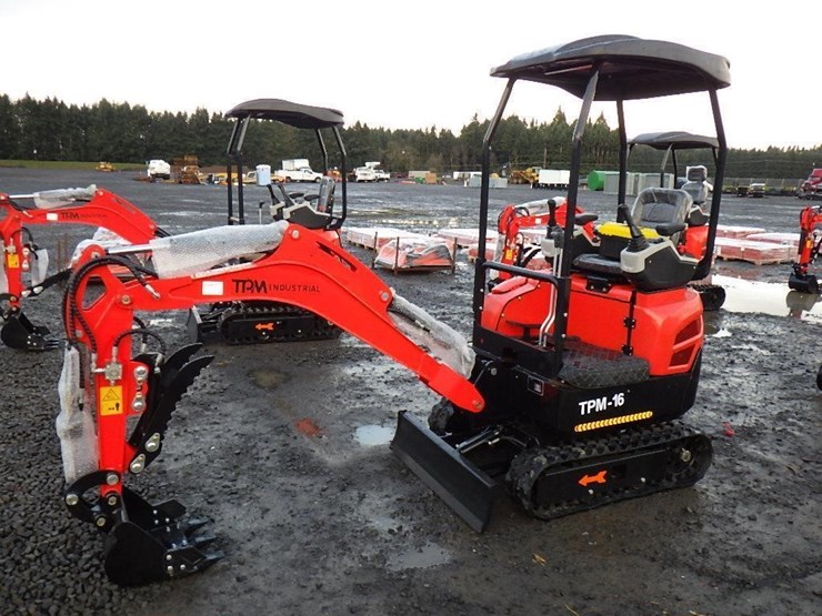 2025-tpm-tpm-16-hydraulic-excavator-image-1