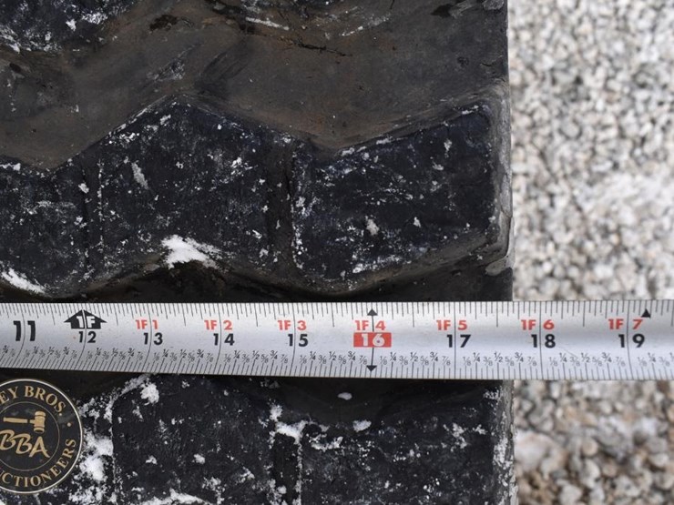 2019-caterpillar-299d3-xe-image-27