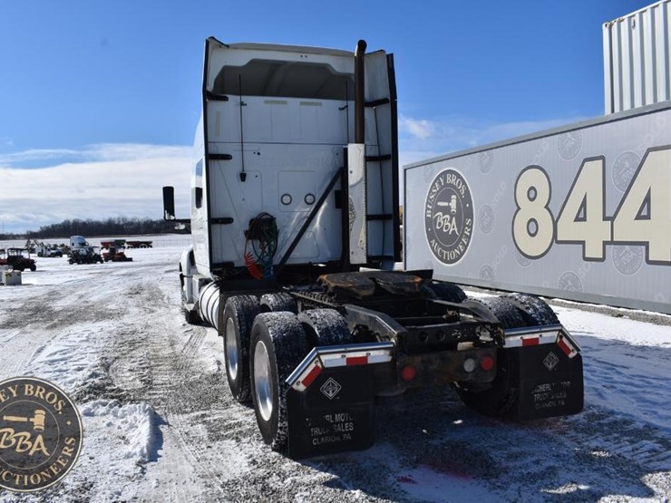 2019-international-lt-image-8