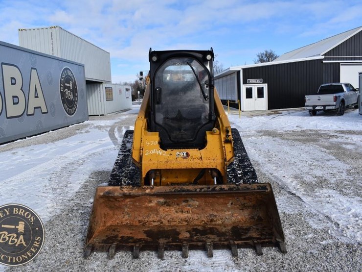 2020-caterpillar-299d3-image-18