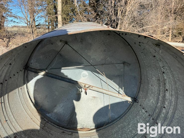 calf-shelter/hog-feeders-image-12