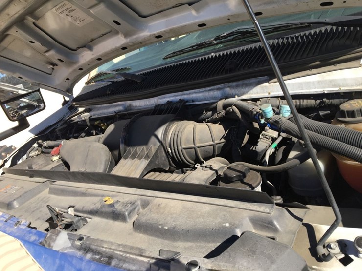 2017-ford-e450-image-10