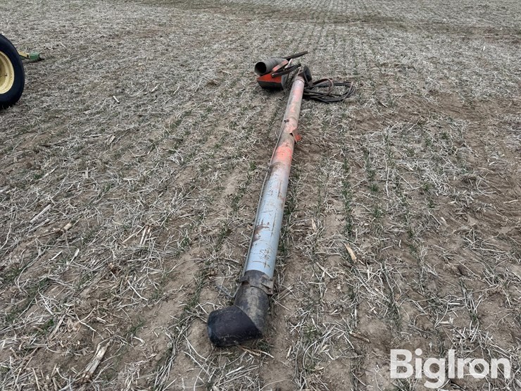 gravity-wagon-seed-tender-auger-image-4