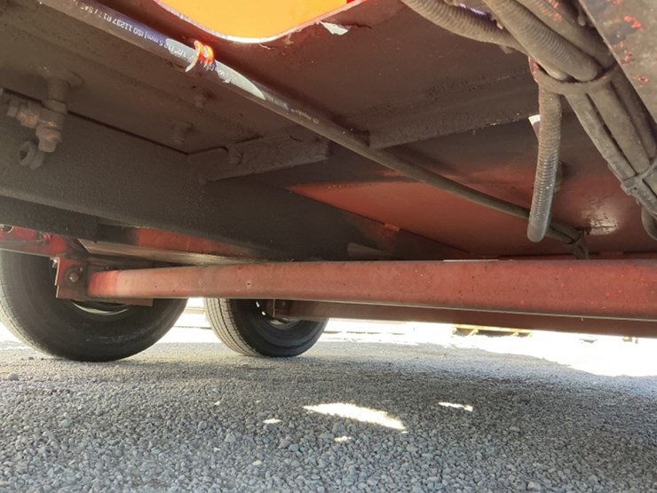 2018-crafco-ss250d-towable-crack-sealer-image-23