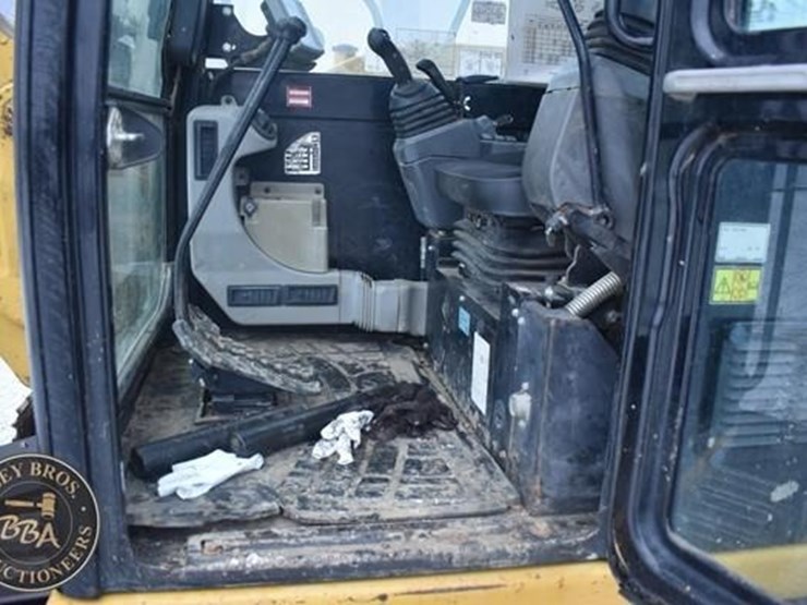 2012-caterpillar-308e-image-52