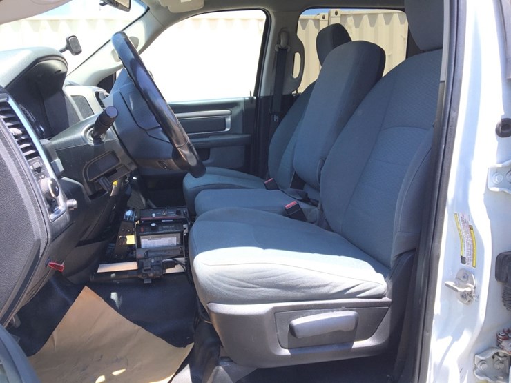 2018-dodge-ram-5500-image-8