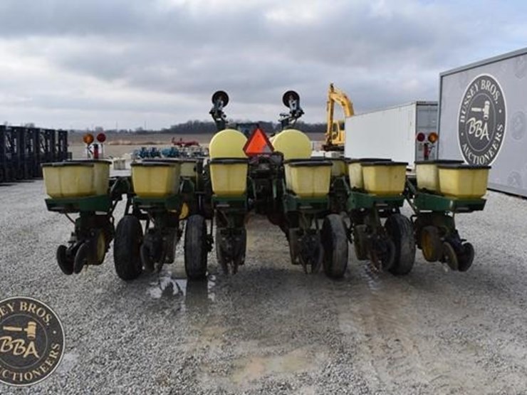 1984-john-deere-7000-image-5