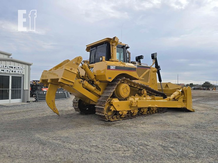 2006-caterpillar-d8t-image-3