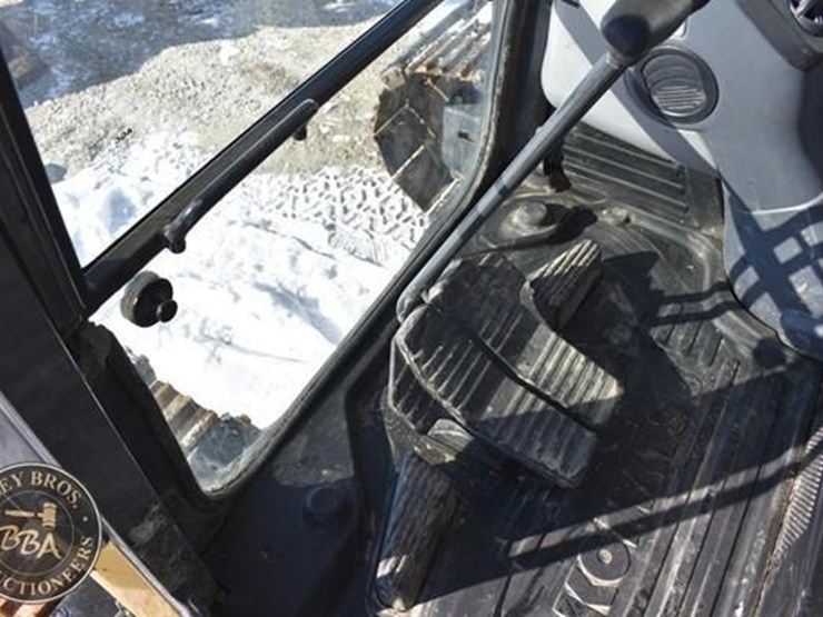 2021-komatsu-pc138us-lc-11-image-73