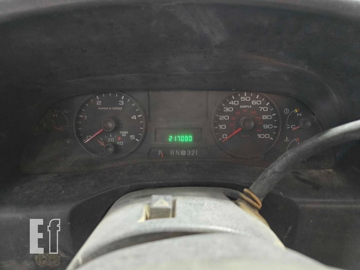 2006-ford-f550-image-12