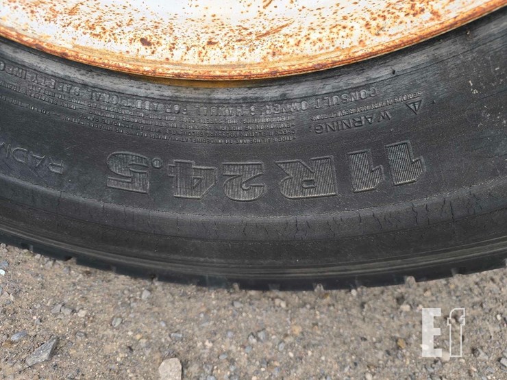 2007-mack-granite-cv713-image-21