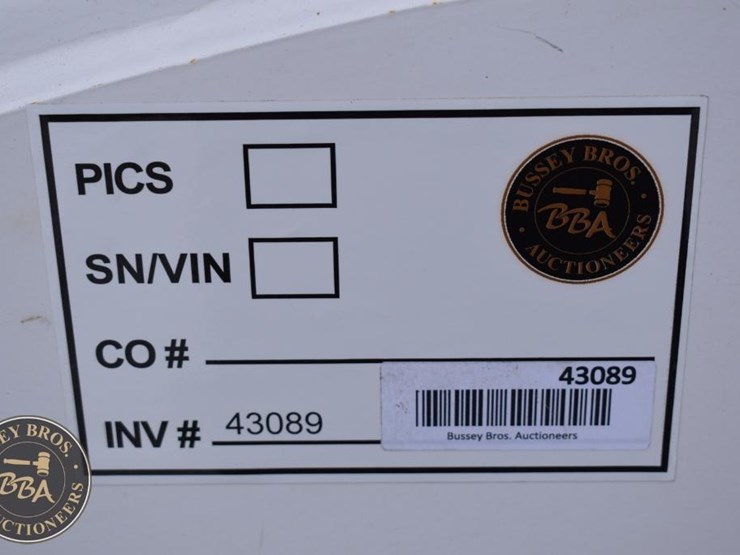 2021-bobcat-t870-image-38