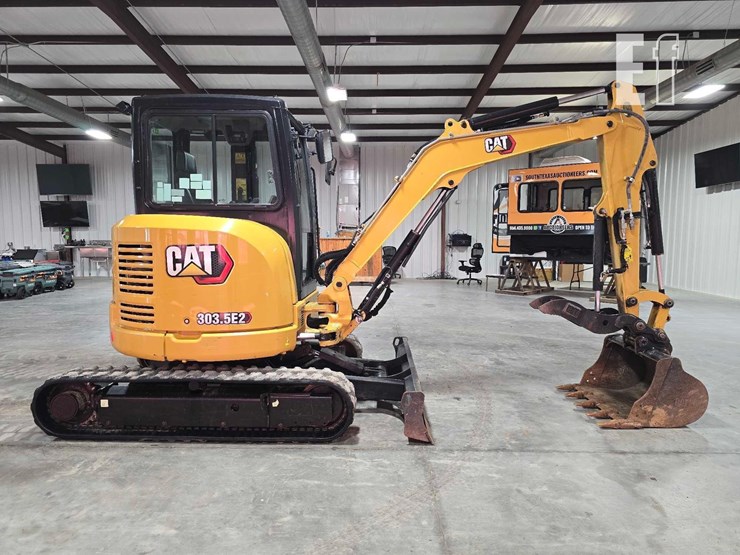 2021-caterpillar-303.5e2-cr-image-6