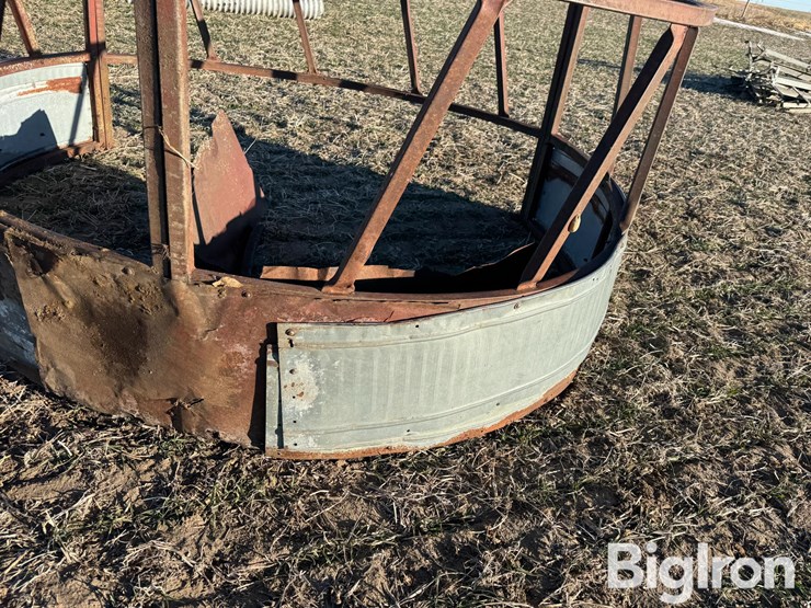 round-bale-feeder-image-16