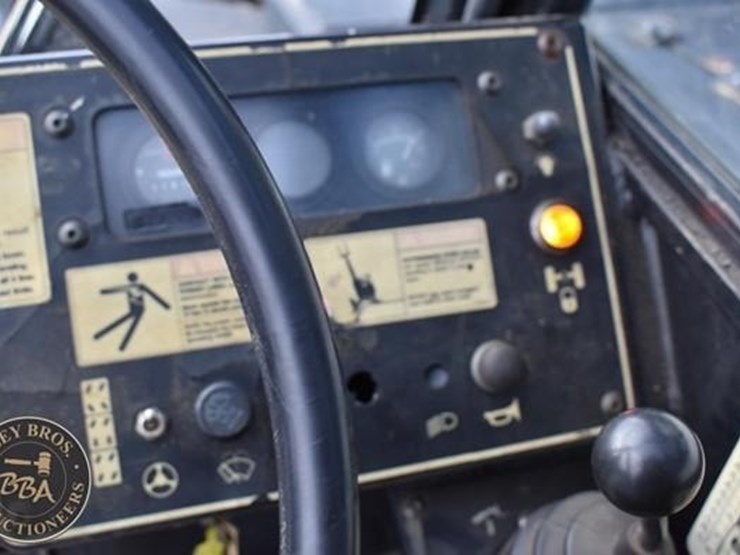 sky-trak-10054-image-39