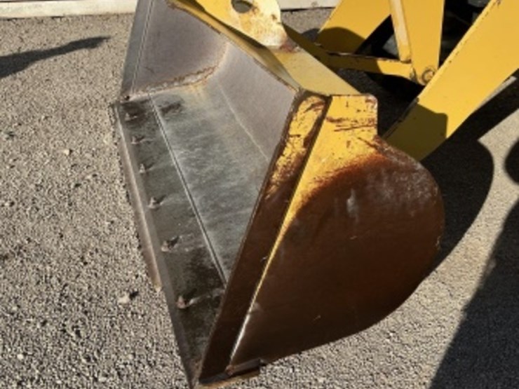 komatsu-wa100-5-image-21