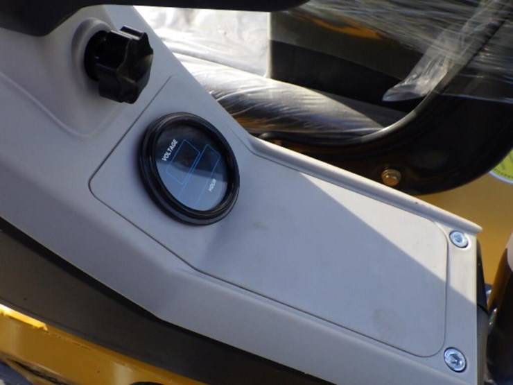 2025-cfg-mx12rx-hydraulic-excavator-image-24