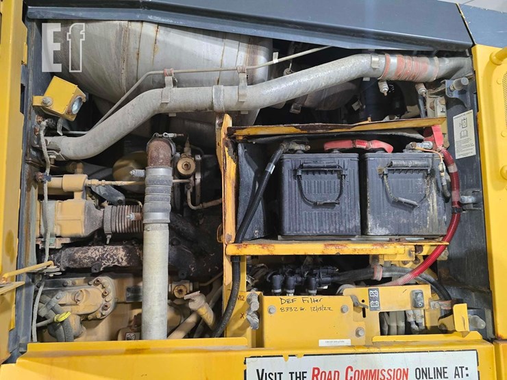 2015-deere-672g-image-15