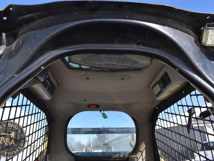 2019-caterpillar-259d-image-43