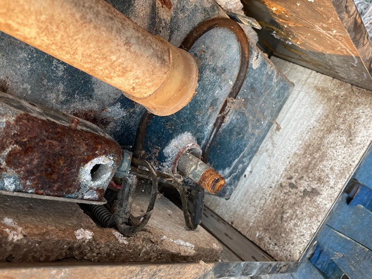 franklin-hog-waterers-image-13