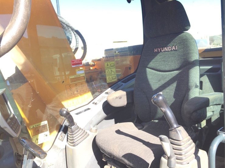 hyundai-hx145-lcr-image-9